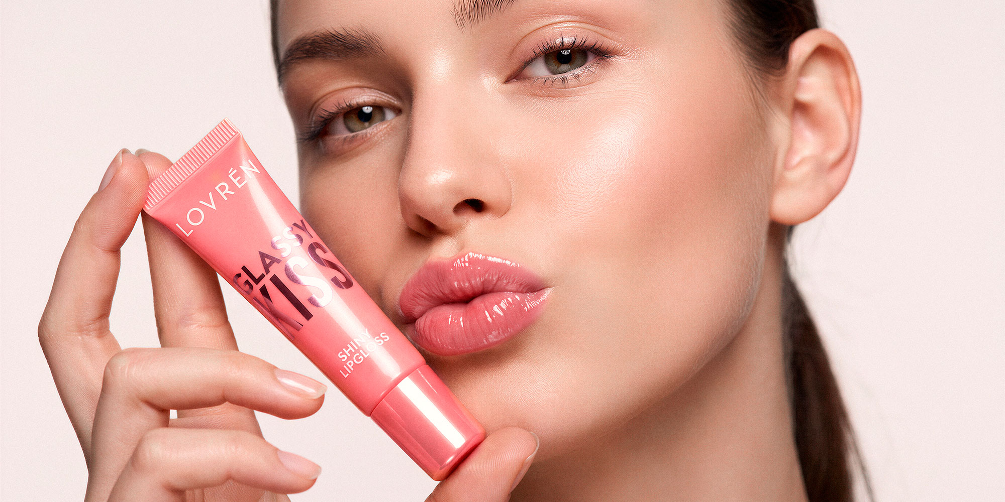 enhanced_magnific_ultrapremium-beauty-adver_vQlZVAxa47